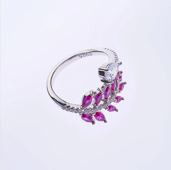 Jewellery White Fon